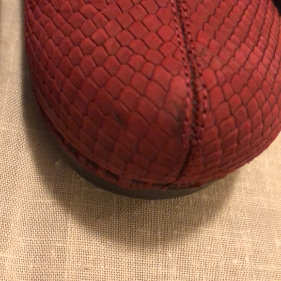 COPY - Dansko Shandi Red Print Snake Tassel Ring 38 - Picture 8 of 8